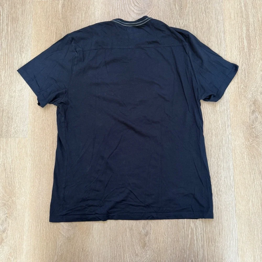 Banana Republic Tee Dark Blue La Plancha Graphic T-shirt Men's‎ M